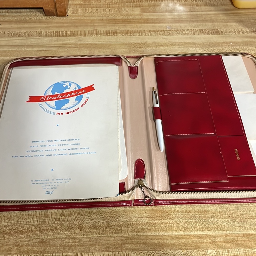 Vintage Red leather notebook set - Picture 4 of 6